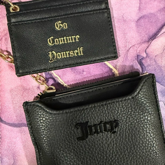 Juicy couture “can’t tame her” bifold wallet with pull out cc wallet Black - Picture 1 of 4